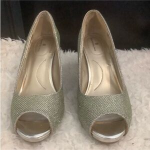 Bandolino heals size 7